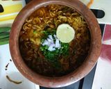 मॅगी मिसाळ पाव (Maggi Misal Pav recipe in marathi) रेसिपी स्टेप 5 फोटो 