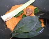 Foto langkah ke 4 dari resep 14. Mangut Iwak Pe (Ikan Pari Asap Santan).