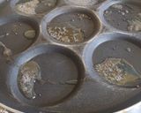 A picture of step 3 of Red lentils mini uttapam.