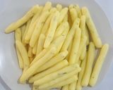 Foto langkah ke 5 dari resep Stik Kentang keju goreng.