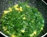 A picture of step 2 of Spinach & potatoes dry curry (sabji).