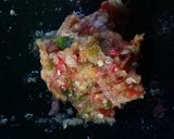 Foto langkah ke 2 dari resep Nasi Goreng Ayam Kampung Suwir.