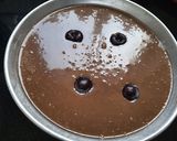 A picture of step 3 of BLUEBERRY  CHOCOLATE CAKE.