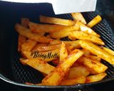A picture of step 4 of Airfried Schezwan Fries.