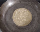 A picture of step 2 of Roti Roll.
