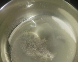 Foto del paso 2 de la receta: Mousse de chocolate blanco sobre coulis de frambuesa