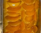 Hình bước làm 2 của món Bánh trái đào (Peach cake)