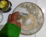 A picture of step 5 of Punjabi Chini ka Parantha.