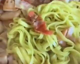 Foto del paso 8 de la receta: Spaghetti de trigo y soja verde con bacalao, salmón y brote de bambú