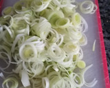 Foto del paso 1 de la receta: Hojaldre de puerro y calabacín