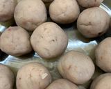 Rumos meggyes gesztenyegolyók recept fázis 1 fotója