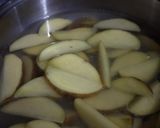 Foto langkah ke 2 dari resep Kentang Wedges Goreng.