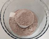 A picture of step 1 of Puttu kadalai curry.