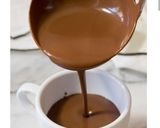 A picture of step 3 of Chocolate mousse.