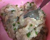 รูปขั้นตอนการทำที่ 2 ของ ต้มจืดกะหล่ำปลีอกไก่ 🍲