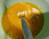 Foto langkah ke 3 dari resep Martabak Mie Shirataki.