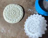 عکس مرحله 8 از دستور شیرینی کلمپه کرمان (شیرینی عید نوروز) (Kolompeh Sweets)