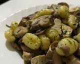 Foto del passaggio 3 della ricetta Gnocchi con funghi e tofu 🍄🍄‍🟫