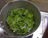 A picture of step 1 of Veg Hara Bhara Kababs.