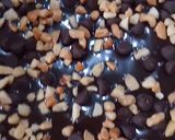 Foto langkah ke 10 dari resep Bolu Coklat Panggang.