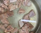 A picture of step 1 of Beef Yakhni Pulao.