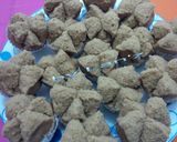 Foto langkah ke 9 dari resep Bolu kukus gula merah EEM (Enak-Empuk-Merekah) ^O^.