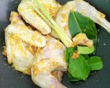 Foto langkah ke 5 dari resep Lalapan Ayam Kampung.