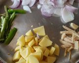 A picture of step 3 of Bitter gourd peel bhaji.