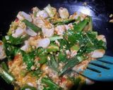 Foto langkah ke 4 dari resep Kwetiau Goreng Pedas.