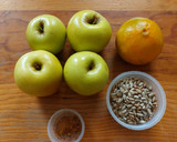 Foto del paso 1 de la receta: Manzanas al horno con mandarina