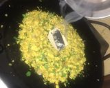 A picture of step 5 of Tawa chicken with onion.