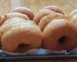 Foto langkah ke 5 dari resep Donat pisang metode autolisis.