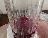 A picture of step 2 of Sunrise Mocktail.