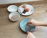Foto del paso 1 de la receta: Bizcocho de chocolate sin horno sin harina sin lácteos