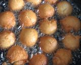 A picture of step 5 of Nigerian Buns.