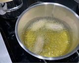 A picture of step 3 of Japanese style spicy fried chicken wings.