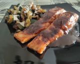 Foto del paso 9 de la receta: Tataki de Salmón con Calabacín a la Mantequilla con Reducción y Mayonesa de Yakiniku