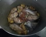 Hình bước làm 4 của món Cá Basa kho thơm