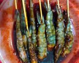 Foto langkah ke 2 dari resep Udang Bakar Madu Mommylicious.