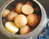 A picture of step 1 of Potatoes curry (Puri wali aloo ki sabji).