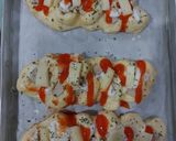 Foto langkah ke 5 dari resep Roti Sosis.