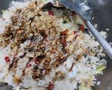 Foto langkah ke 4 dari resep Nasi Goreng Solaria.