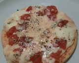 Foto del paso 3 de la receta: Pizzetas con alguien especial