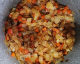 Foto del paso 3 de la receta: 🥧 Pascualina de acelga con masa de pimentón casera 🥧