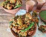 पोई और प्याज के पकौड़े (Poi aur pyaj ke pakode recipe in Hindi) रेसिपी चरण 6 फोटो