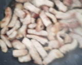 Foto del paso 5 de la receta: Wok de tallarines de arroz con gambones, secreto Ibérico y verduritas a la mantequilla