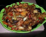 Foto langkah ke 5 dari resep Cumi asin manis pedas cabe merah.