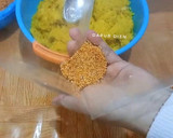 Foto langkah ke 7 dari resep Ketan Kuning Bumbu Serundeng Pedas Manis gurih.