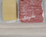 Foto del paso 1 de la receta: Empanada de mortadela de bologna y queso con masa de hojaldre
