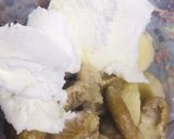 A picture of step 2 of Figs & bananas smoothie.